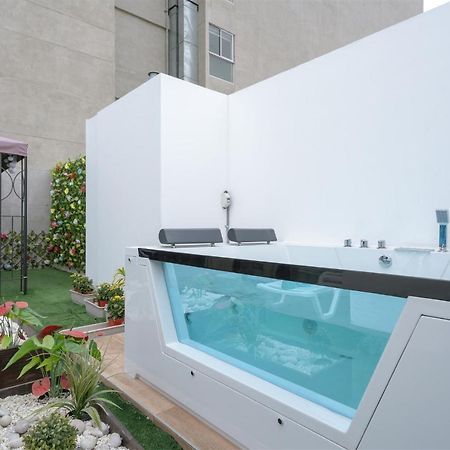 לימה Exclusive Penthouse With Private Rooftop Jacuzzi By Globalstay מראה חיצוני תמונה